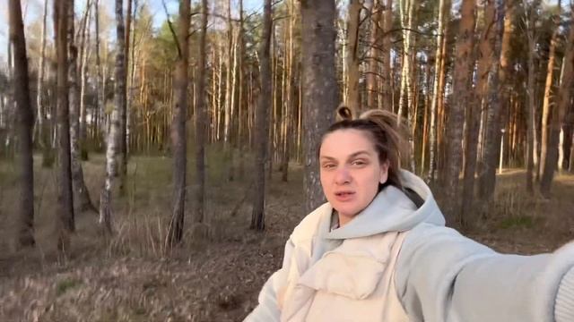 VLOG. Отличная прогулка в парке ??// Купили подгузники-трусики Merries// Новый комбезик малышке? смотреть онлайн