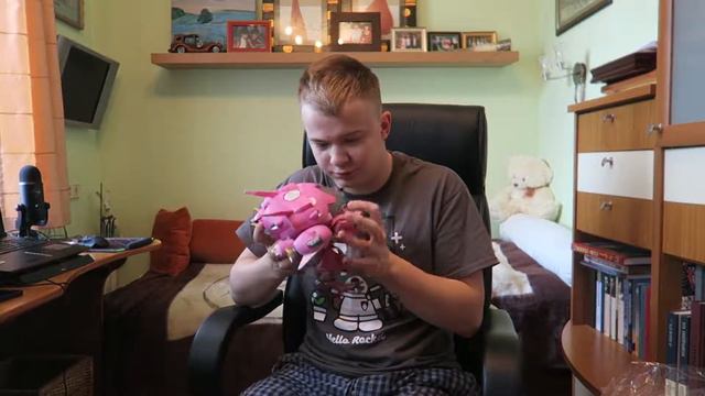 D.VA (Обзор Оригинальной фигурки)