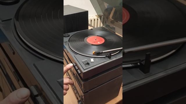 Музыкальный центр TOSHIBA