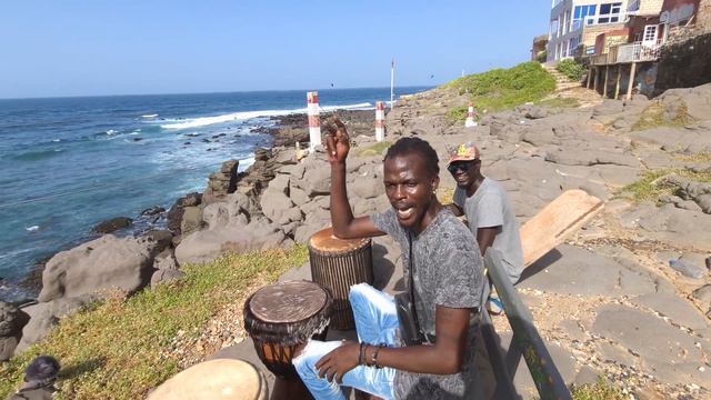 Djembe Lessons in Ngor Island, Senegal смотреть онлайн