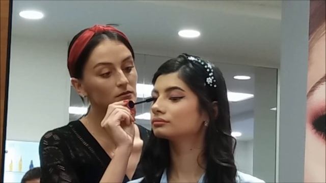 ДЕНЬ КРАСОТЫ И ТУШЬ В ПОДАРОК! смотреть онлайн
