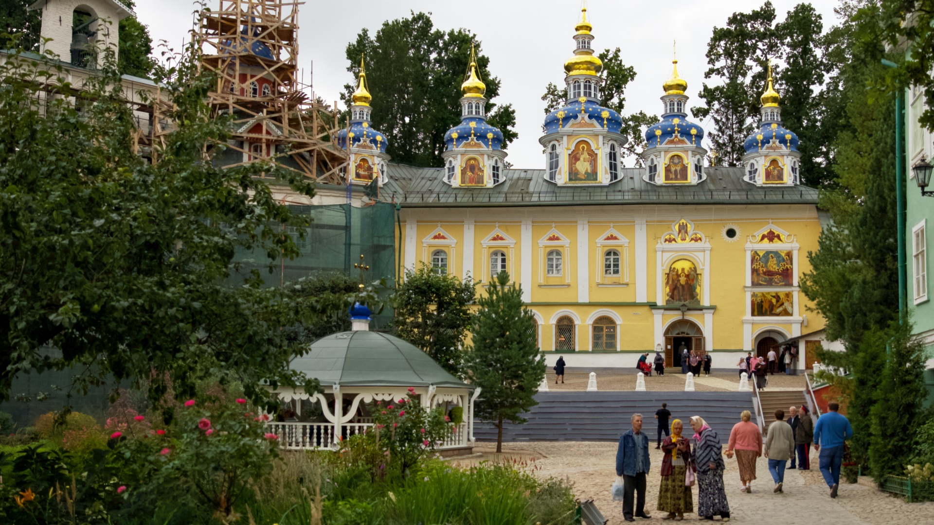 ?? Печёры. Свято‑Успенский Псково‑Печерский монастырь. смотреть онлайн