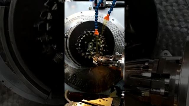 Конические передачи с круговым зубом и гипоидные передачи смотреть онлайн