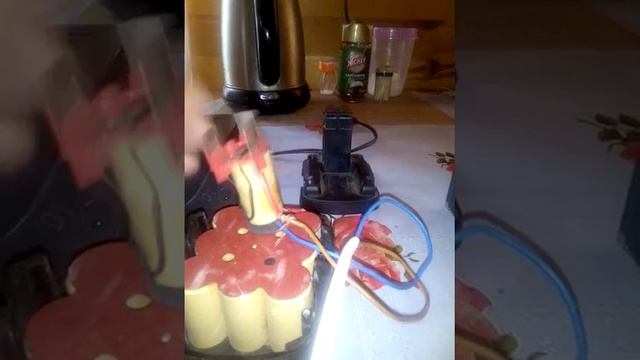 Зарядка аккумулятора 12v от зарядки для шуруповерта bosch (часть 1) смотреть онлайн