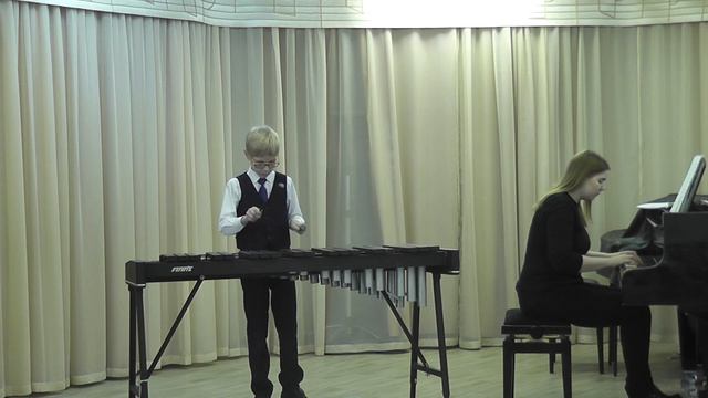 Полька, С. Майкапар. Исп. Черницын Кирилл, 8 лет. смотреть онлайн