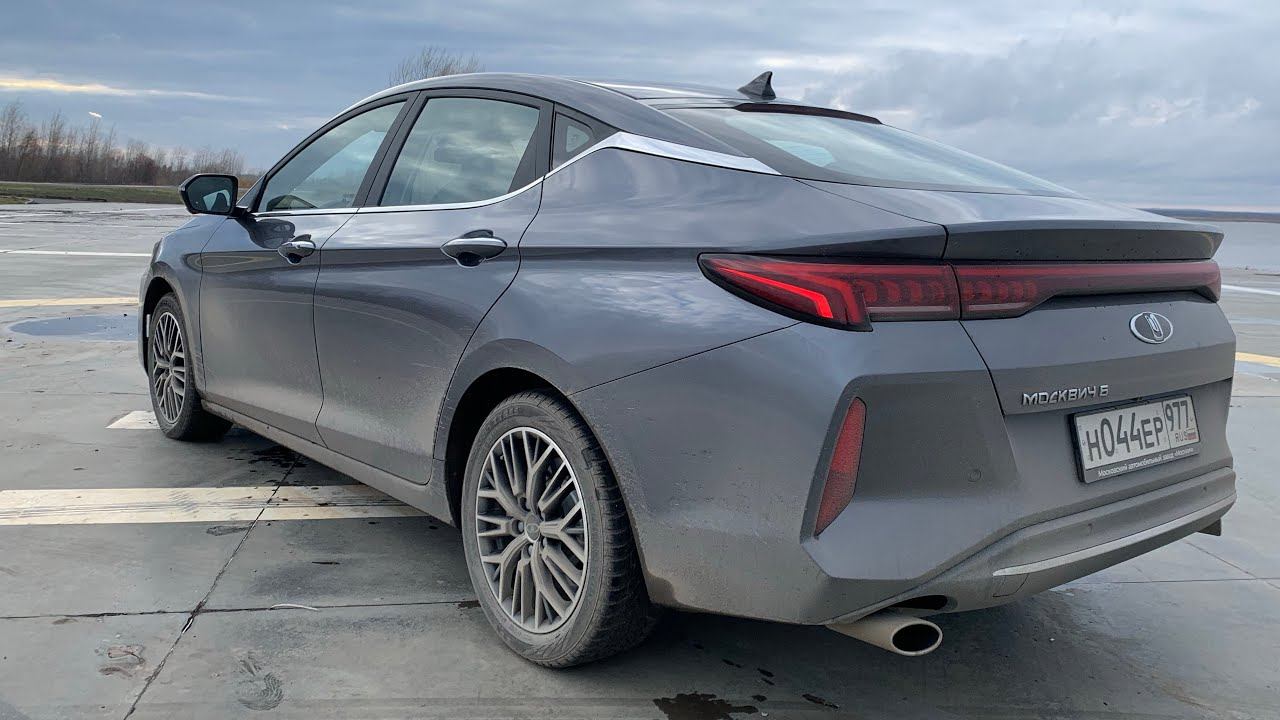 Москвич 6 на трассе: высокая мощность, низкий расход смотреть онлайн