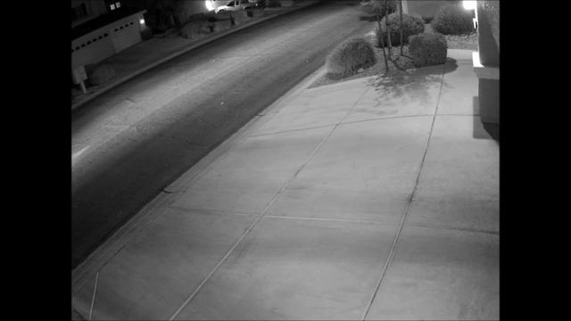 Night time Hikvision DS-2CD2032-I 3MP IR Mini Bullet Camera смотреть онлайн