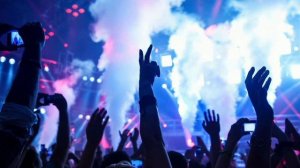 песня двигайся