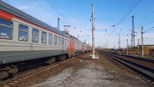 Прибытие 11 вагонки ЭД9М-0040 смотреть онлайн