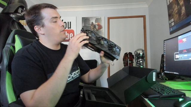 STRIX Geforce GTX 1080Ti Unboxing смотреть онлайн