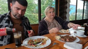 МУКБАНГ Вкусный обед в придорожном кафе.