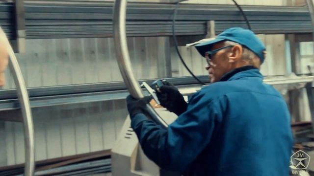 Гиб грубы на профилегибочном станке. Производство ЗМ "Вулкан" смотреть онлайн