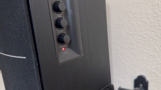 Review of the Edifier R1280DBs bookshelf speakers смотреть онлайн
