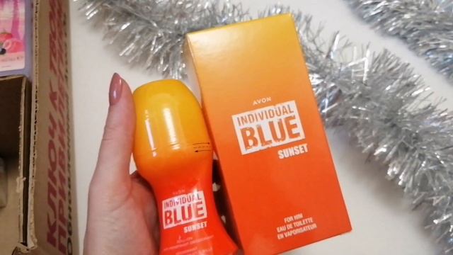 #avon? Распаковка. 40% скидка 100 идей для подарков ?новинки 1 каталога 2022г? смотреть онлайн