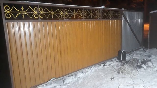 Кованые откатные ворота с автоматикой Вологда АртМет смотреть онлайн