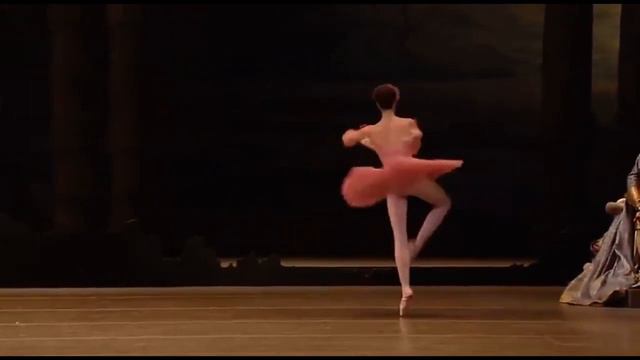 SLEEPING BEAUTY - Princess Aurora Act 1 Variation (Lauren Cuthbertson) смотреть онлайн