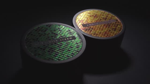 Этикетки с 4D эффектами azimutprint смотреть онлайн