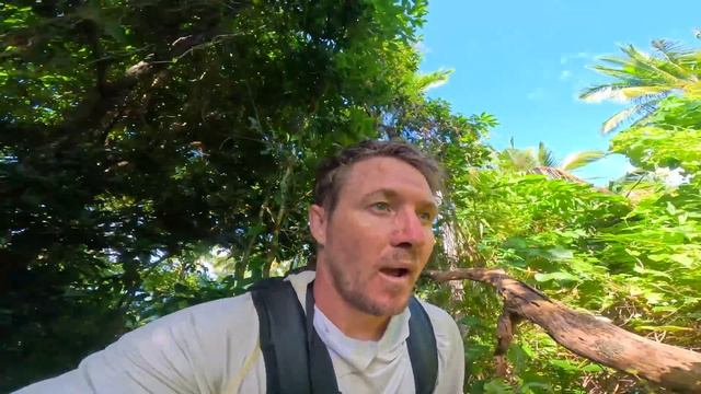 Catching Huge Tropical Fish With Lures!