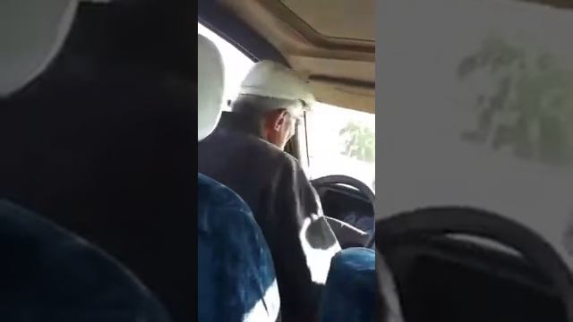 Дед мочит по понятиям 👌👌💀💀😀😀 смотреть онлайн