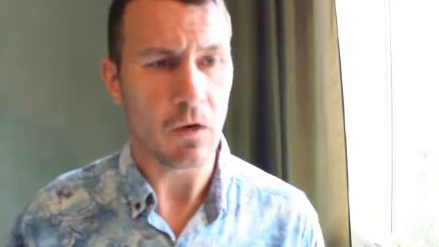 "Послушайте!" (Стихи Владимира Маяковского читает Игорь Литовкин) смотреть онлайн