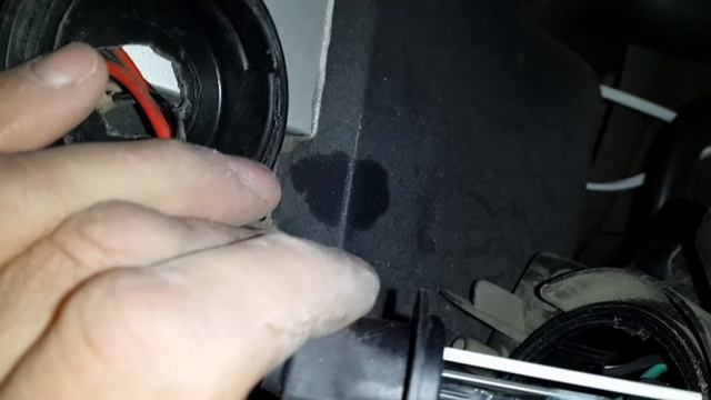 Ксенон. Установка ксенона. Замена ксеноновых лампочек. смотреть онлайн