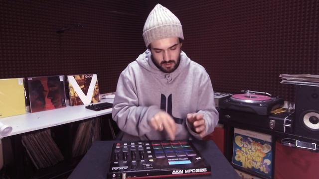 LIVE BEATMAKING ON AKAI MPD 226 / ABLETON
