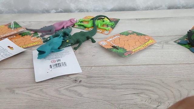 ЧТО ВНУТРИ ЛЯГУШКИ! Смотрим что внутри антистресса! смотреть онлайн