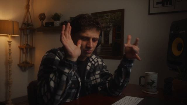 Filmmaker Reacts to Previous Work!! (Growth of a Filmmaker) смотреть онлайн