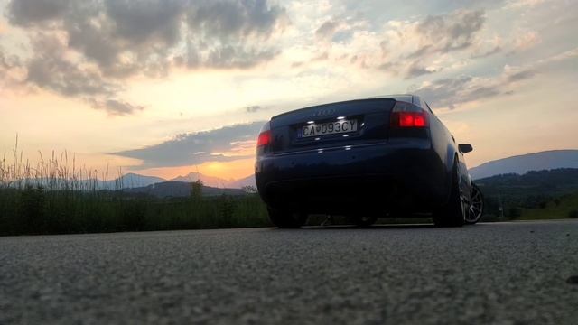 Audi A4 B6 3.0 V6 Remus mufflers + custom exhaust revs смотреть онлайн