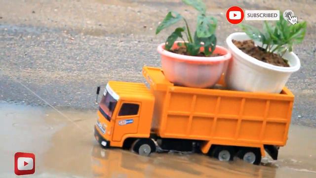 VIRAL !!! Truk Oleng Muat JANDA BOLONG | MX TOYS смотреть онлайн
