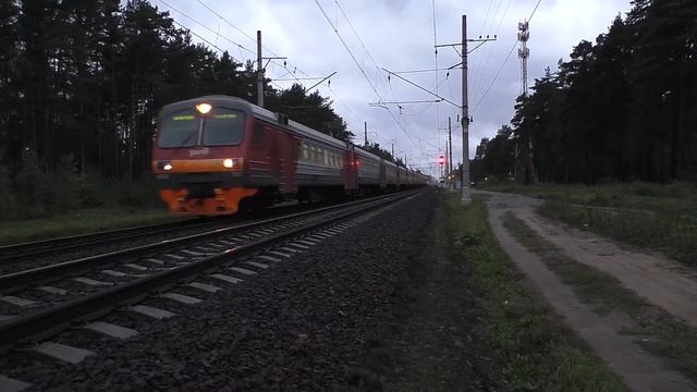 Электропоезд ЭД4М-0337 (ТЧ-4) пригородный поезд № 6602, Москва - Захарово. смотреть онлайн