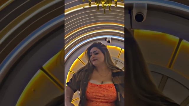 Shweta Pandita Indian Plus Size Model | Instagram Model Wiki Biography | Social Media Influencer