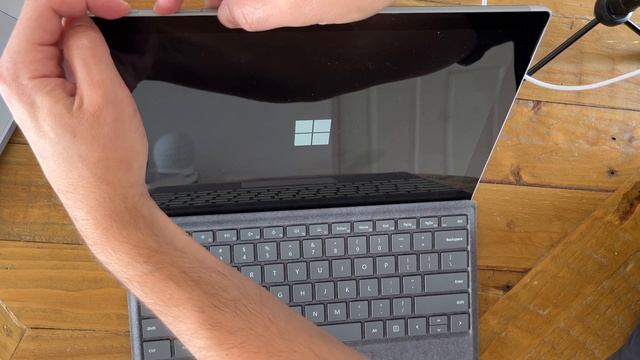 How to Fix Surface Pro 3, 4, 5, 6, 7, or 7+ keyboard not working смотреть онлайн