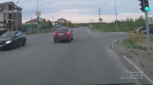 Включил поворотник налево, поехал направо. ДТП