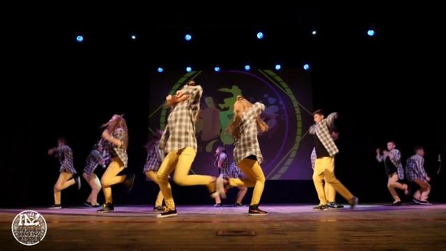 ЗРАЗКОВИЙ Танцювальний Центр INSIDE Dancing Center (0631619328) смотреть онлайн