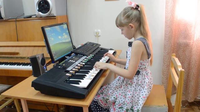 «СОФТ МОЦАРТ Рецитал мая 2015:"Movin up Roch, Анастасия, 7 лет,James Bastien смотреть онлайн