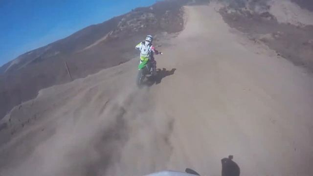 Мотокросс г. Черемхово 7.05.2017 класс 125-250 заезд №2 смотреть онлайн