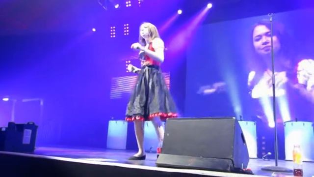 Laura Kamhuber beim Toni Ebner Teil 2 смотреть онлайн