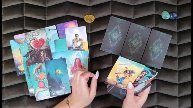 Какой меня видят окружающие ? Расклад на картах Таро онлайн смотреть онлайн