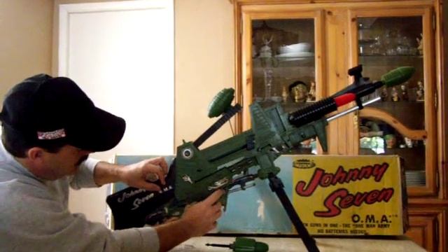 Topper Toys Johnny Seven One Man Army смотреть онлайн