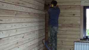 ШЛИФОВКА И ПОКРАСКА ДЕРЕВЯННЫХ СТЕН ВНУТРИ  ДОМА/ СВОИМИ РУКАМИ