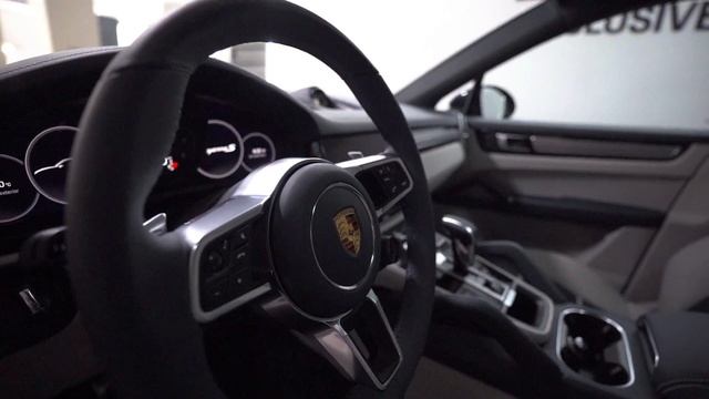 Porsche Exclusive Manufaktur - Porsche Cayenne S Coupé Platinum Edition смотреть онлайн