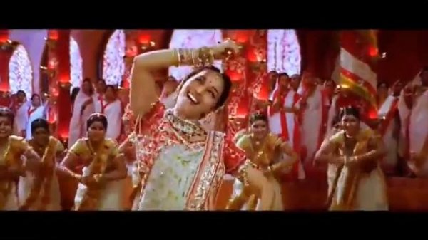 Танец  Айшвария  рай и мадхури  дикшит из фильма  девдас  ??