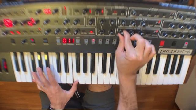 Sequential Prophet 6 house stabs смотреть онлайн