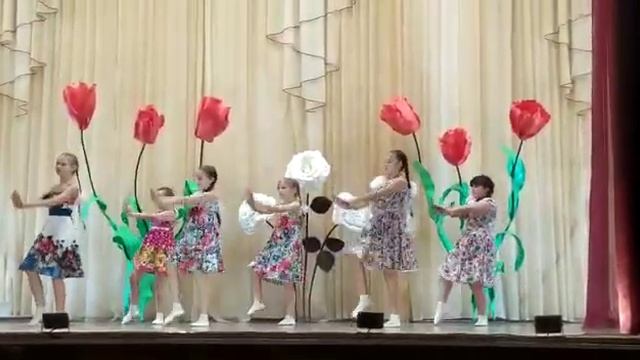 "Девичьи мечты", Танцевальный коллектив "Сюрприз" МКУК "Дом культуры села Ачикулак" НГО СК смотреть онлайн