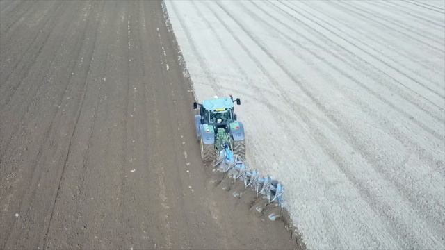 JOHN DEERE 6250R PLOUGHING WITH  LEMKEN JEWEL8 6 FURROW