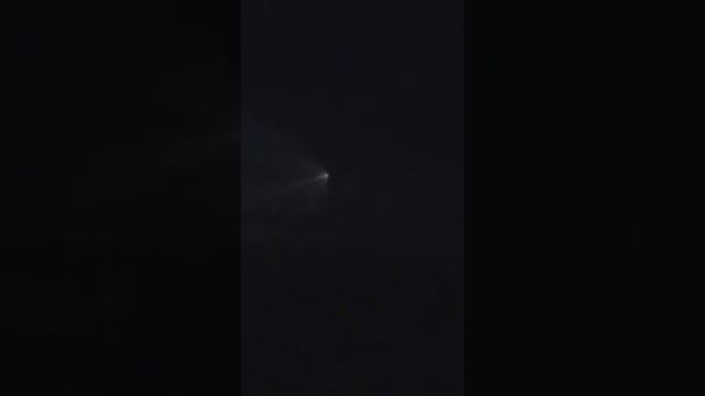 Непонятный объект в небе смотреть онлайн