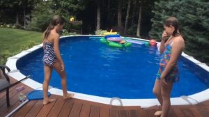 #Best friends Girls challenge in pool #challenge Girls Pool - BFF Tags 9