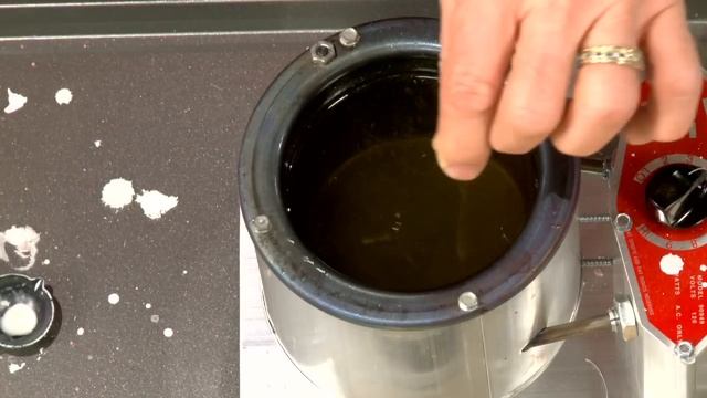 How to Nitre Blue Gun Metal for a Beautiful Finish | MidwayUSA Gunsmithing смотреть онлайн