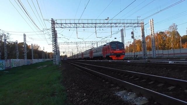 ЭД4М-0225 машрутом Голутвин - Москва смотреть онлайн